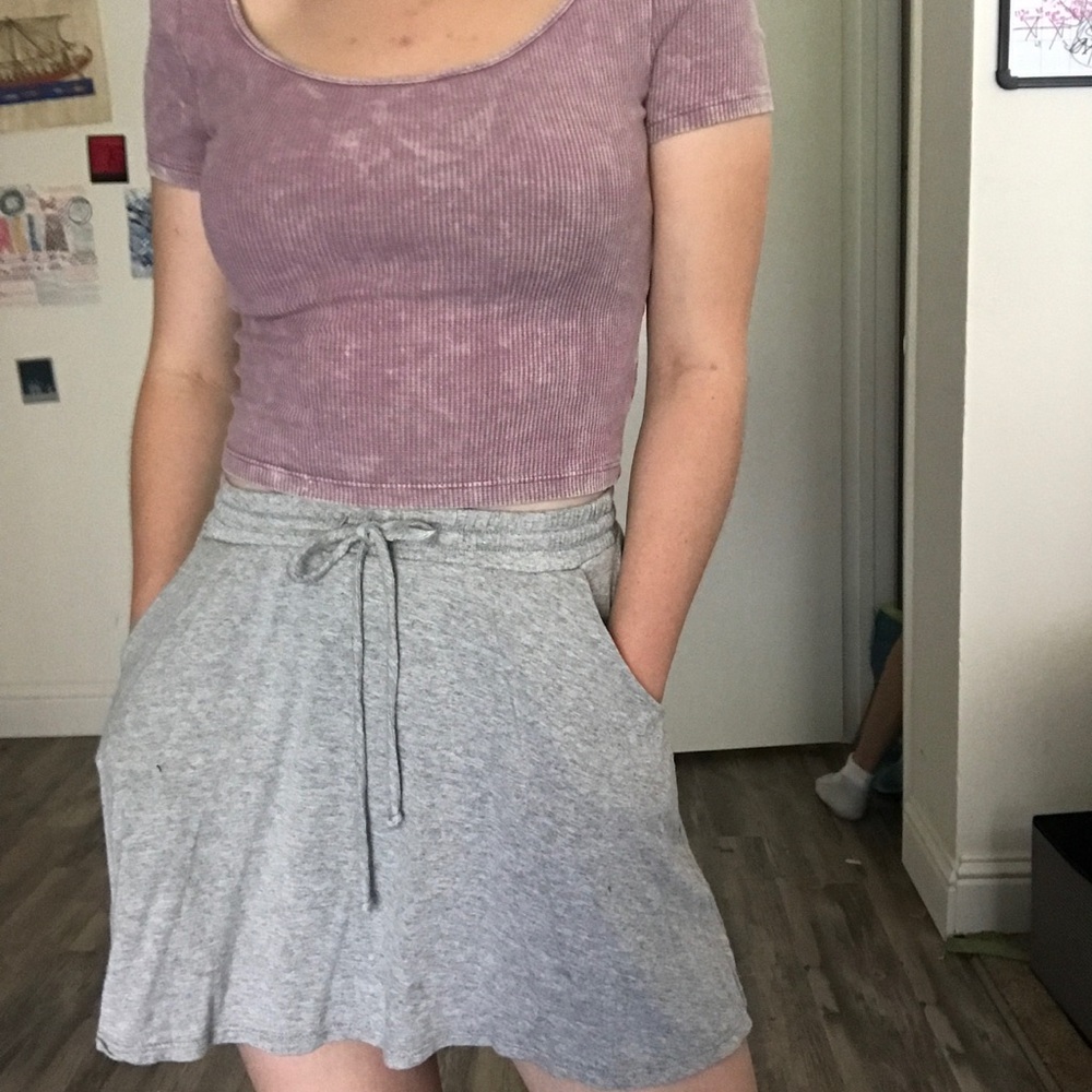 Violet cropped top with Gray skirt with pockets